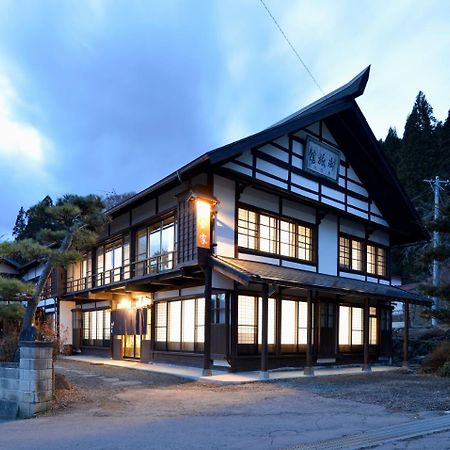 宿屋白金家 Yadoya-Shiroganeya 1日1組限定2名から8名様まで 全館貸切り 伝統的建造物の旅籠宿 Traditional Culture Experience Nagano Kültér fotó