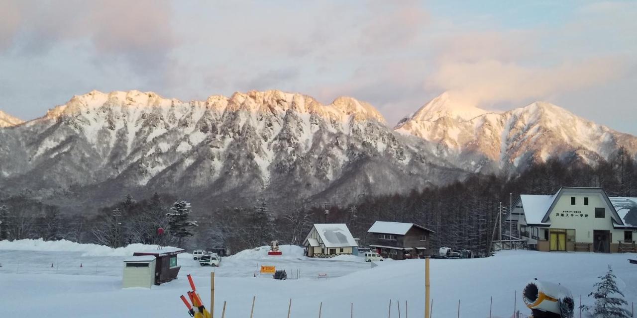 宿屋白金家 Yadoya-Shiroganeya 1日1組限定2名から8名様まで 全館貸切り 伝統的建造物の旅籠宿 Traditional Culture Experience Nagano Kültér fotó